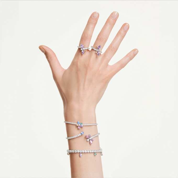 Ariana Grande X Swarovski Bangle Mixed Cuts, Dragonfly, Multicolored, Rhodium Plated Ariana Grande X Swarovski Bangle Mixed Cuts, Dragonfly, Multicolored, Rhodium Plated