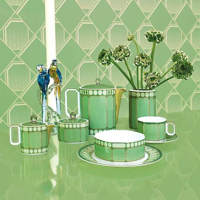 Signum Vase Porcelain, Medium, Green Signum Vase Porcelain, Medium, Green