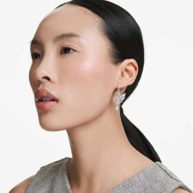 Swan Earrings Swan, White, Rhodium Plated Swan Earrings Swan, White, Rhodium Plated