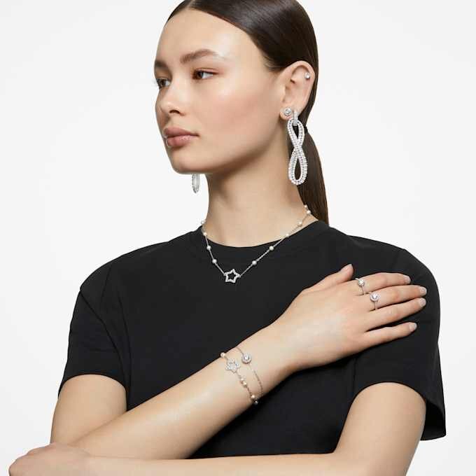 Stilla Cocktail Ring Round Cut, Pavé, White, Silver-Tone Finish Stilla Cocktail Ring Round Cut, Pavé, White, Silver-Tone Finish